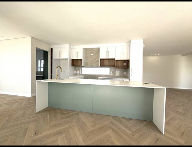 4 BEDROOM FREESTANDING FOR SALE IN SANDOWN